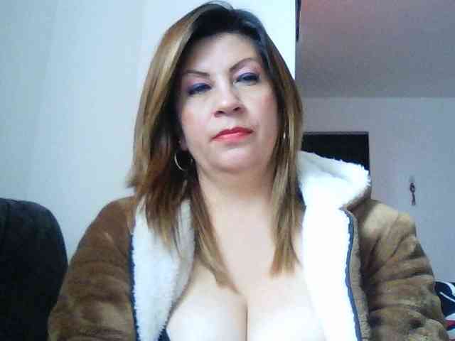 Mmmcutemm webcam