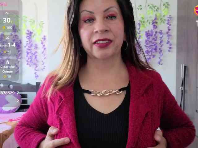 Mmmcutemm Live Webcam on BongaCams