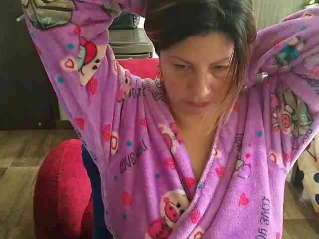 Mmmcutemm webcam