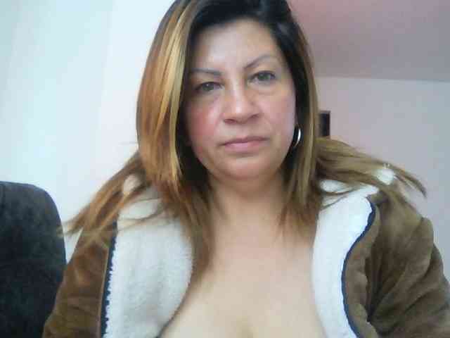Mmmcutemm webcam