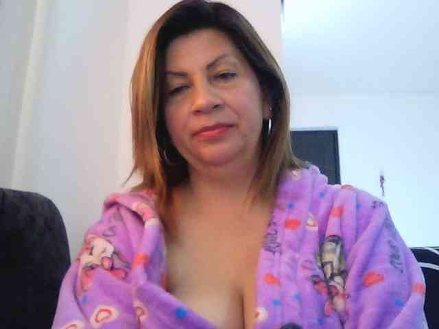 Mmmcutemm webcam