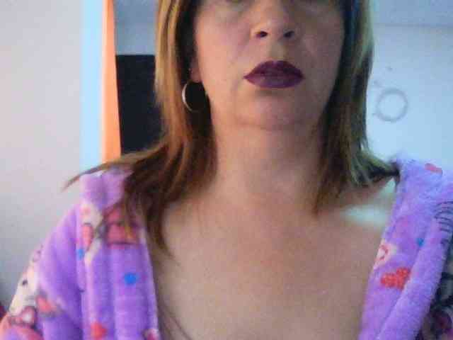 Mmmcutemm webcam