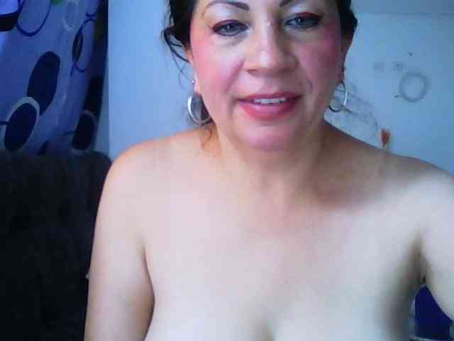 Mmmcutemm webcam