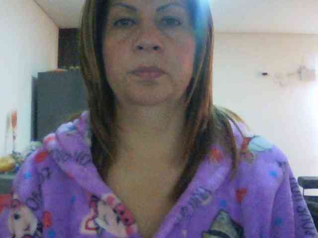 Mmmcutemm webcam