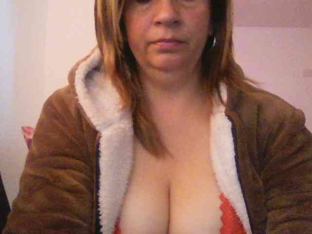 Mmmcutemm webcam