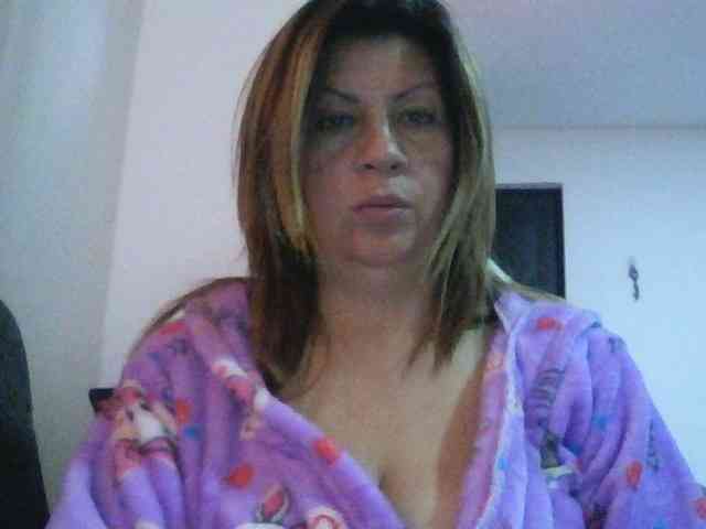 Mmmcutemm webcam