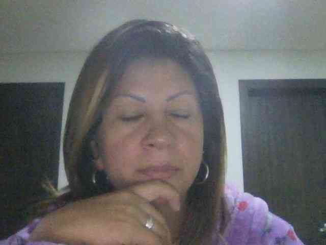 Mmmcutemm webcam
