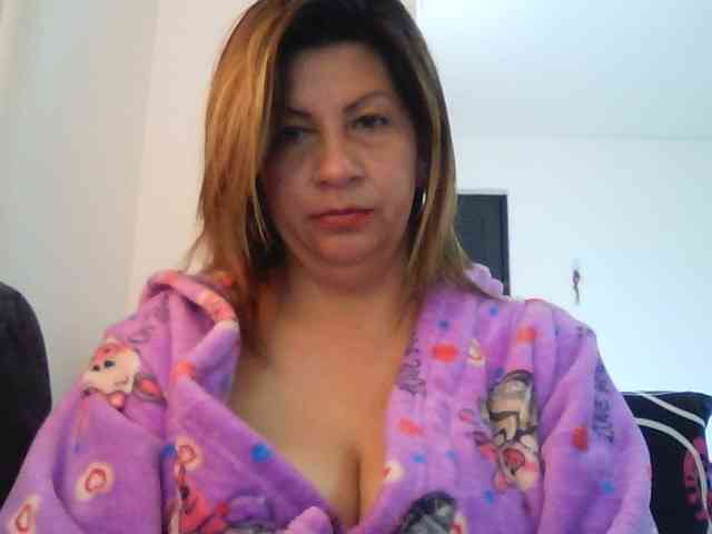 Mmmcutemm webcam