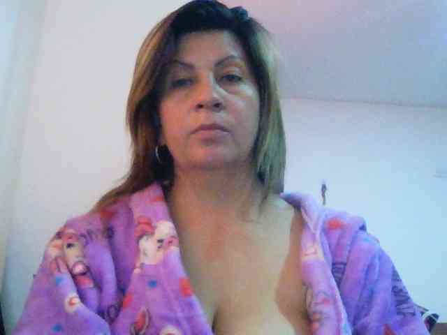Mmmcutemm webcam