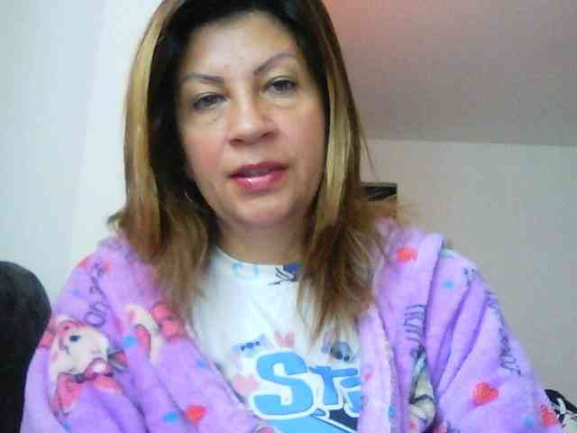 Mmmcutemm webcam