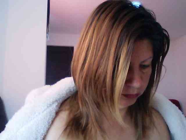 Mmmcutemm webcam