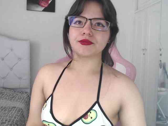 alissamorrison Live Webcam on BongaCams