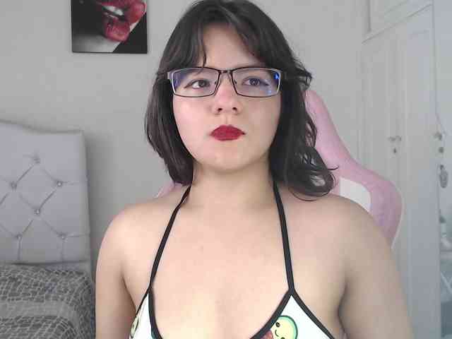 alissamorrison Live Webcam on BongaCams