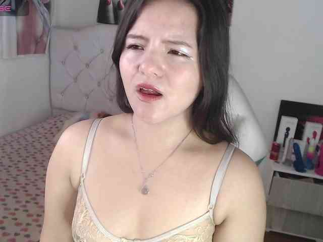 alissamorrison Live Webcam on BongaCams