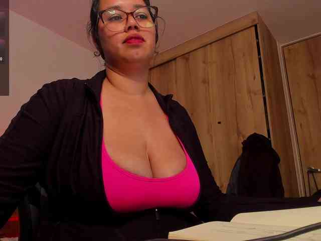 Sweet-Noah07 webcam