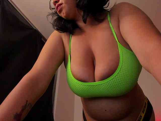 Sweet-Noah07 webcam