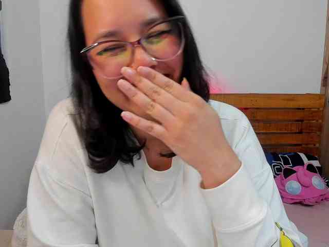 Sweet-Noah07 webcam