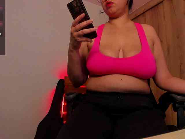Sweet-Noah07 webcam