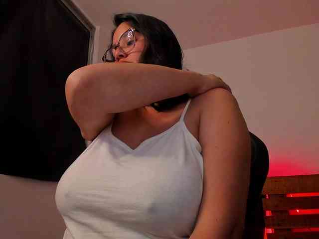 Sweet-Noah07 webcam
