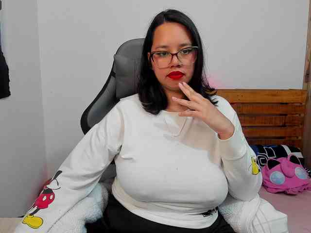 Sweet-Noah07 webcam