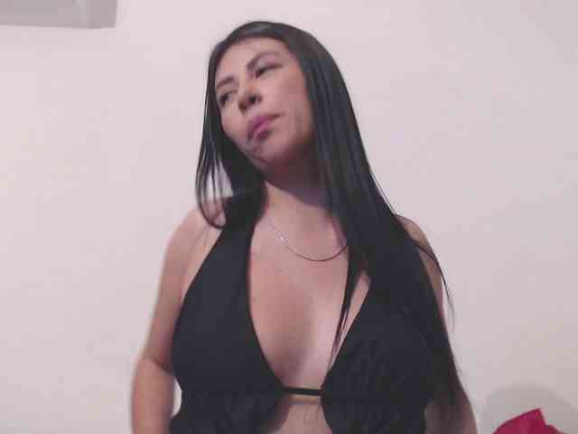Alanna-atm webcam