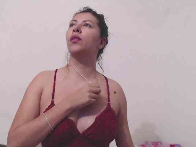 Alanna-atm webcam