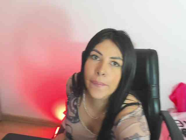 Alanna-atm webcam