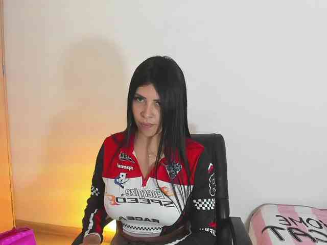Alanna-atm webcam