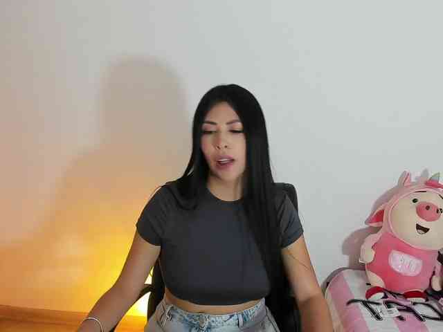 Alanna-atm webcam