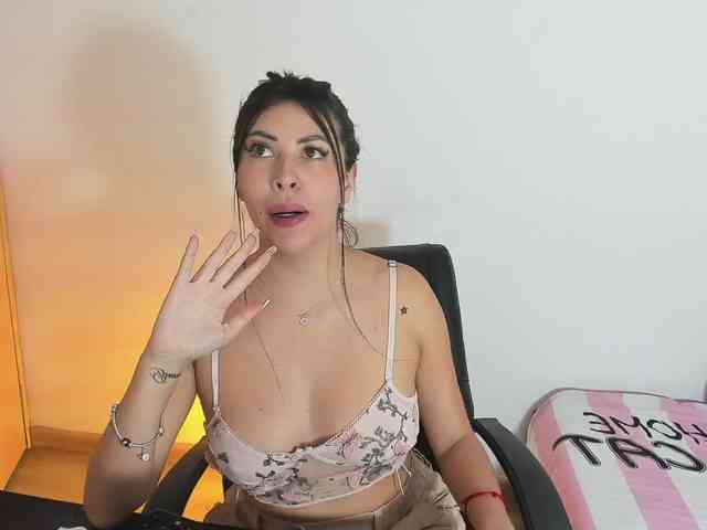 Alanna-atm webcam