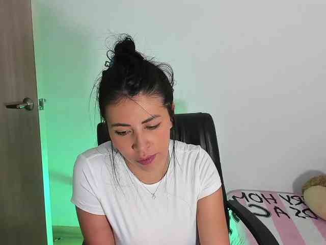 Alanna-atm webcam