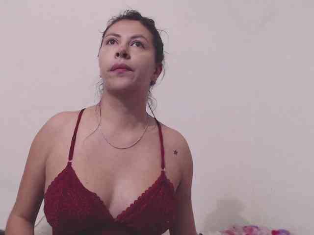 Alanna-atm webcam