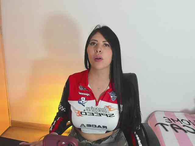 Alanna-atm webcam
