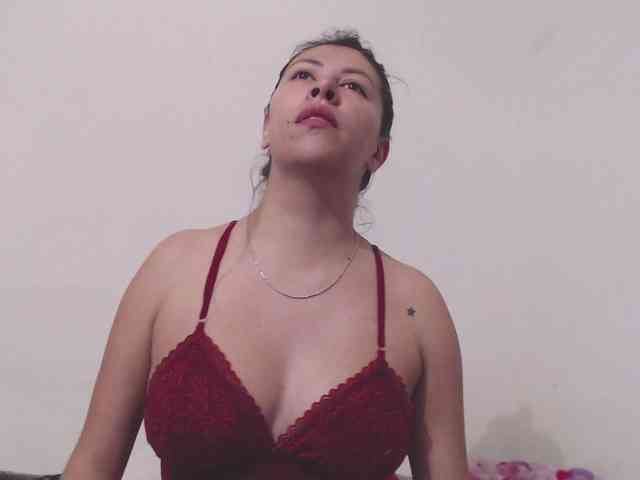 Alanna-atm webcam