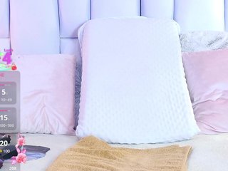 YesyHills Porn Show