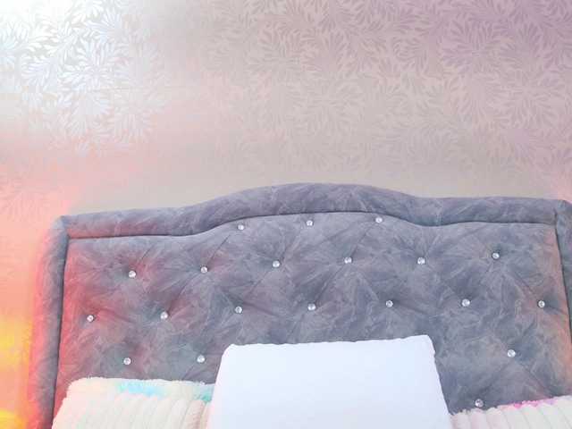 YesyHills's BongaCams show and profile