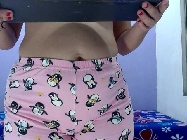 couplelatins69's BongaCams show and profile