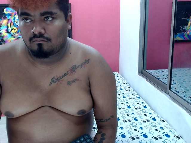 couplelatins69's BongaCams show and profile