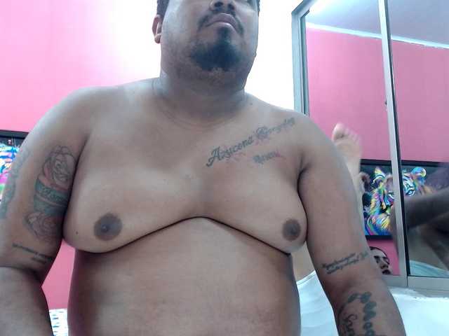 couplelatins69 from BongaCams is Freechat