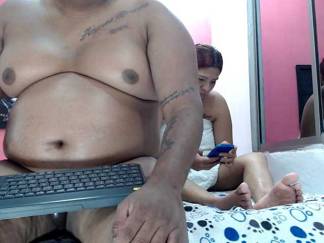 couplelatins69's BongaCams show and profile