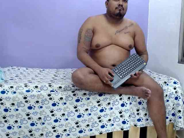 couplelatins69 couplelatins69