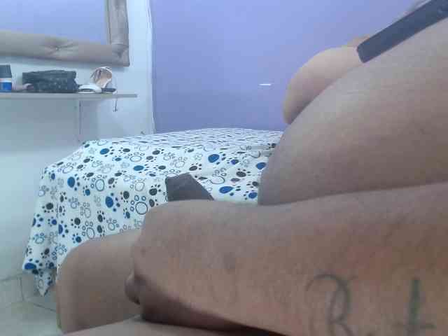 couplelatins69 webcam