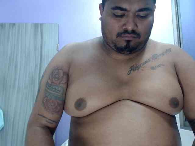 couplelatins69 webcam