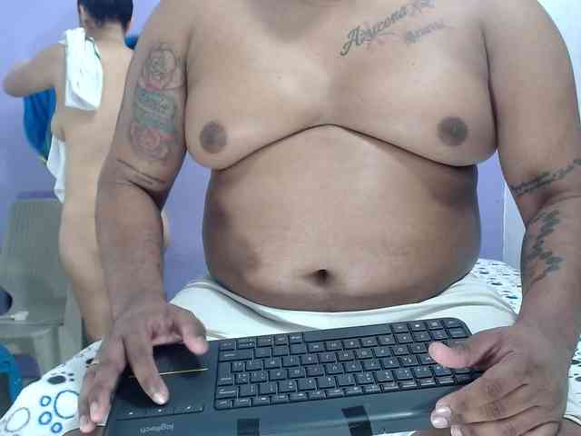 couplelatins69 webcam