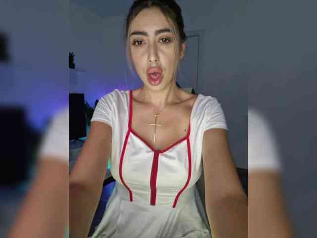DivineFlair webcam