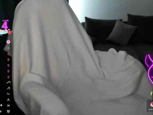 DivineFlair webcam