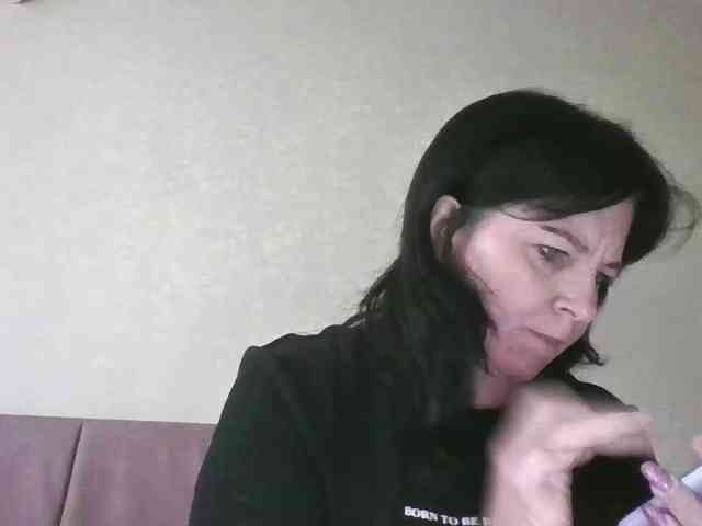 Yuliaa318 webcam