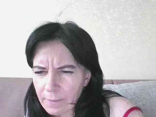 Yuliaa318 webcam