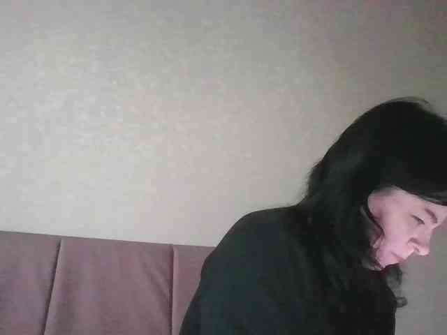 Yuliaa318 webcam