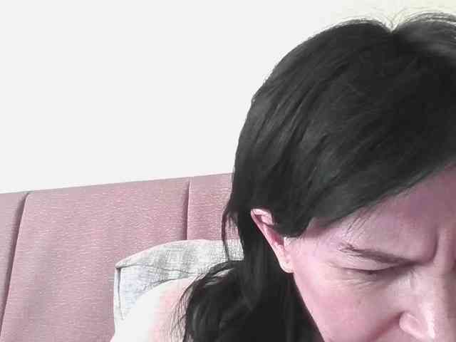 Yuliaa318 webcam